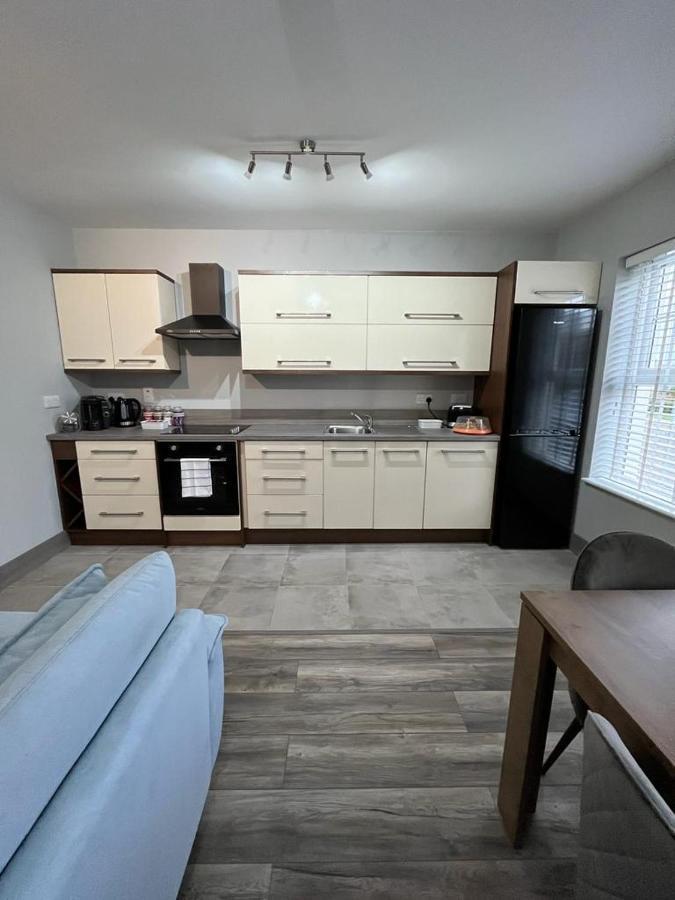 Horseleap Bnb Moate Bagian luar foto