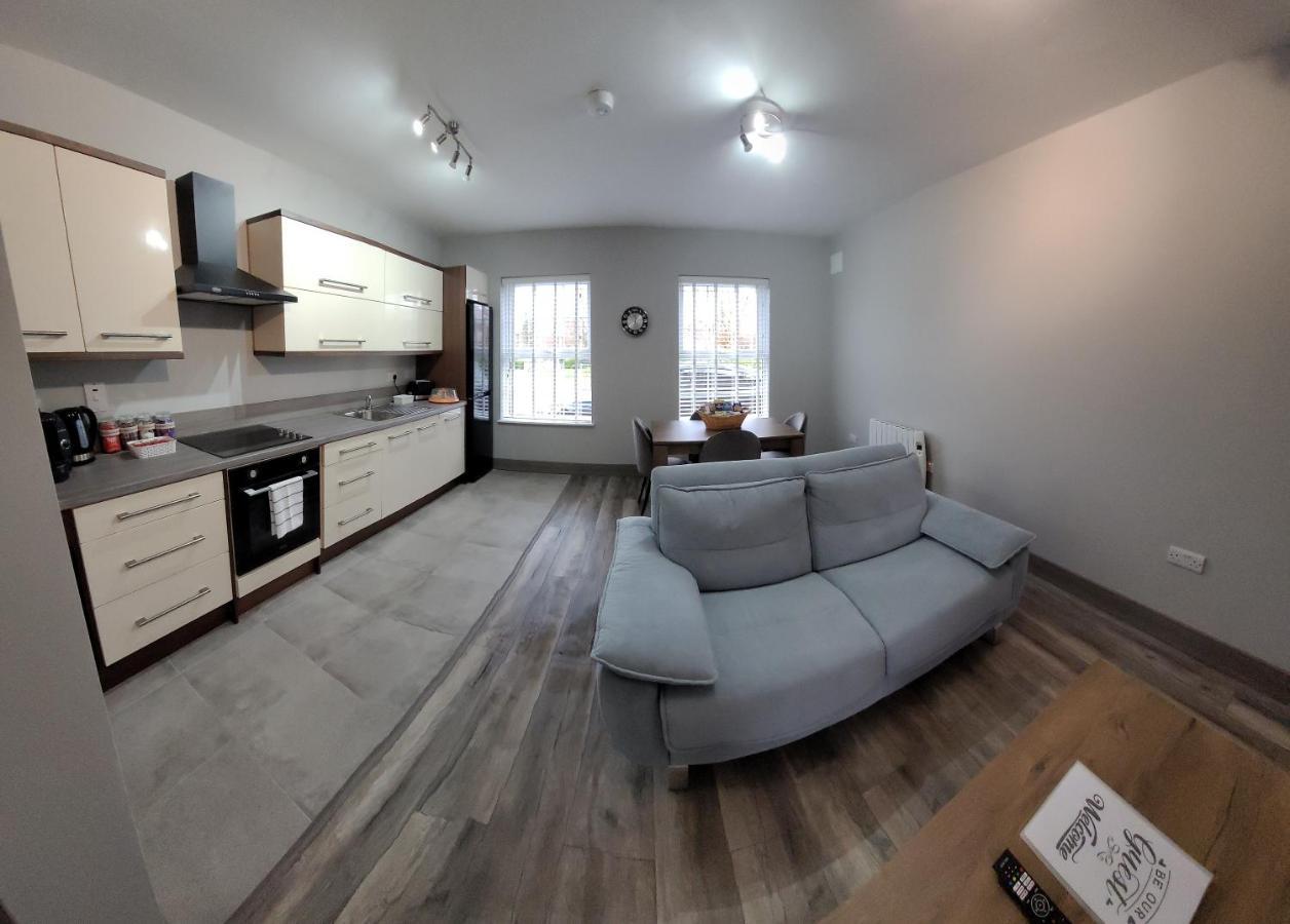 Horseleap Bnb Moate Bagian luar foto